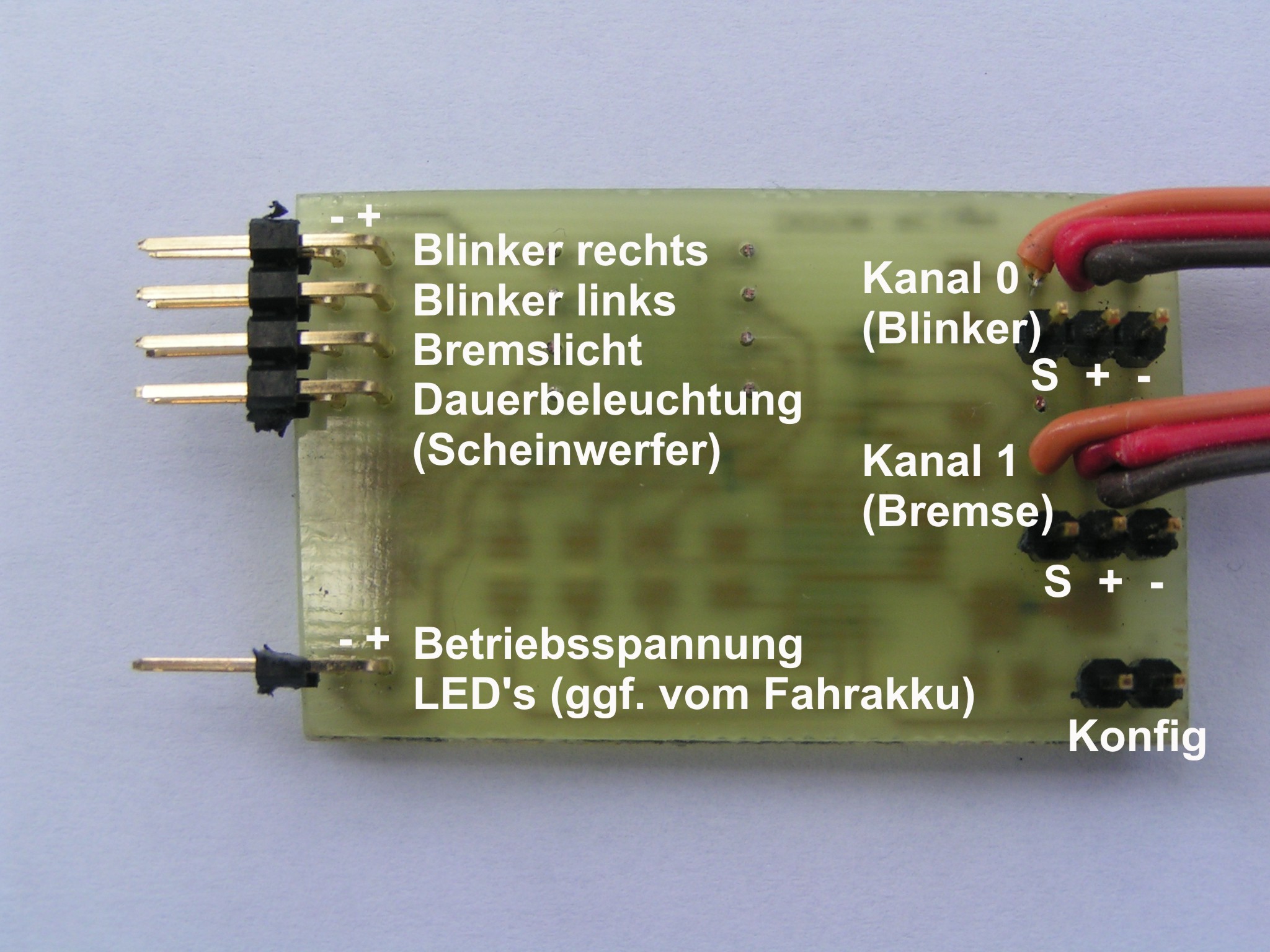 RC_Light_Steckerbelegung1